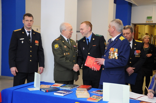 Армия и Связь